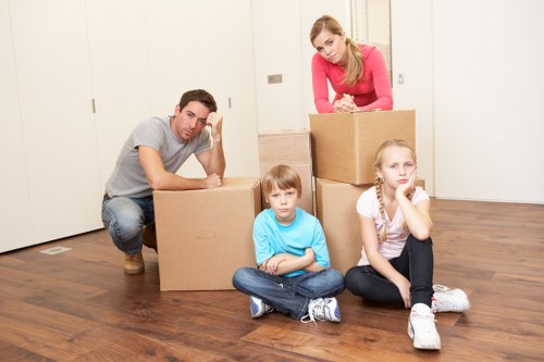 Local secure storage option in Castelnau for homes and businesses