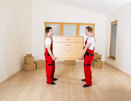 Organised moving day checklist for a Castelnau relocation